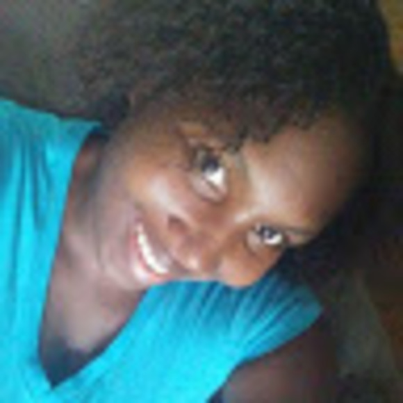 Meet your Posher, Octavia - Picture 1 of 1